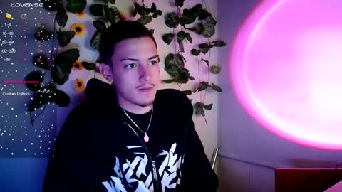 johan_parker222 online show from 09-17-25, 02:13