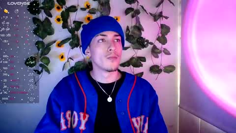 johan_parker222 online show from 09-23-25, 07:39