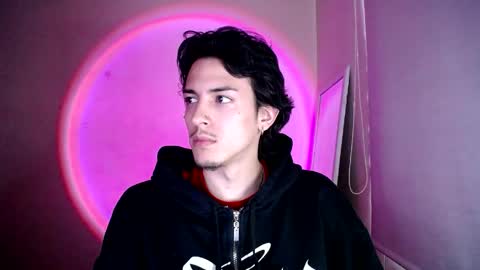 johan_parker222 online show from 04-04-26, 10:18