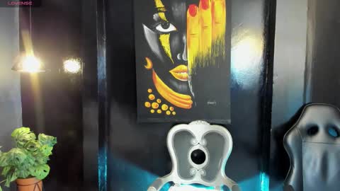 Snapshot of johan_williams_07 chatting on 01-12-26, 11:21 Johan Williams online show from 01-12-26, 11:21