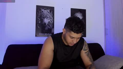 Johan Smith online show from 10-31-25, 12:33