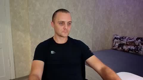 Snapshot of john_3019 chatting on 10-15-25, 07:03 John online show from 10-15-25, 07:03