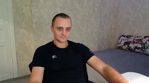 Snapshot of john_3019 chatting on 10-19-25, 05:24 John online show from 10-19-25, 05:24