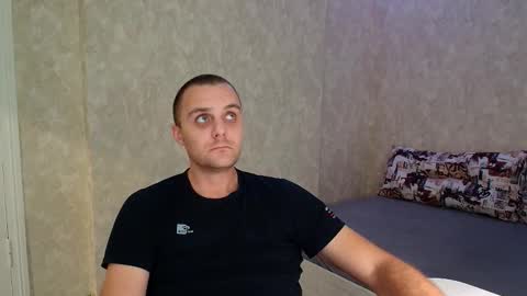 Snapshot of john_3019 chatting on 10-21-25, 08:20 John online show from 10-21-25, 08:20