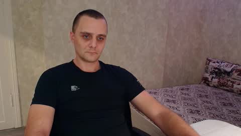 Snapshot of john_3019 chatting on 01-06-26, 06:33 John online show from 01-06-26, 06:33