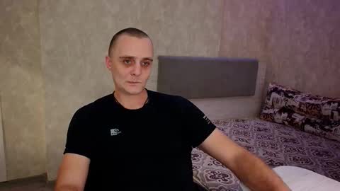 Snapshot of john_3019 chatting on 01-11-26, 03:17 John online show from 01-11-26, 03:17