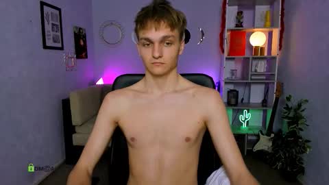 Snapshot of john_lik chatting on 03-15-26, 10:10 John online show from 03-15-26, 10:10
