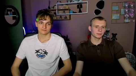 Snapshot of john_lik chatting on 03-20-26, 01:27 John online show from 03-20-26, 01:27