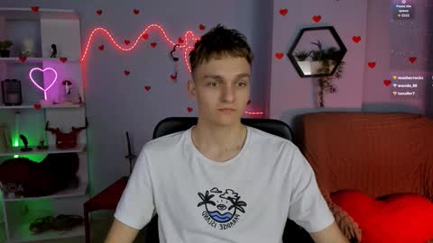 Snapshot of john_lik chatting on 03-31-26, 12:05 John online show from 03-31-26, 12:05