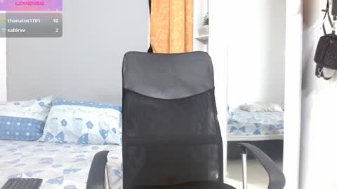 john_ssnow29 online show from 12-11-24, 11:00