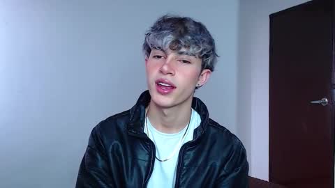 John Vichenso online show from 11-05-25, 09:26