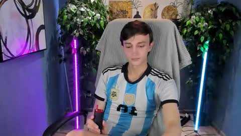 John online show from 10-18-25, 06:05