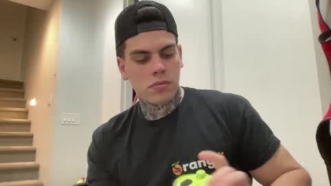 Snapshot of johnafterdark chatting on 03-09-25, 02:50 JAXX online show from 03-09-25, 02:50