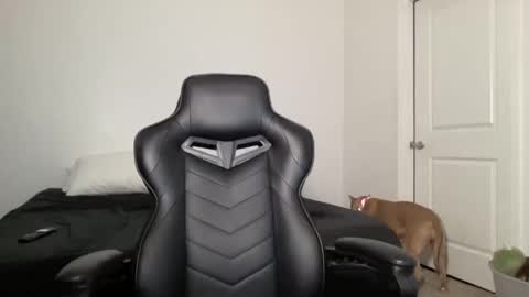 Snapshot of johnafterdark chatting on 10-28-25, 11:07 JAXX online show from 10-28-25, 11:07