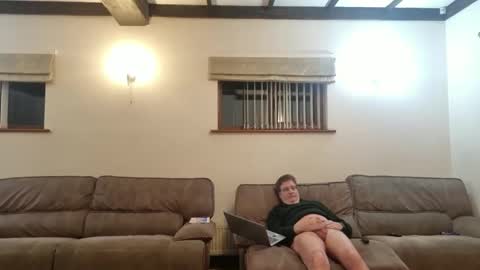 Snapshot of johnathan_stuart33 chatting on 04-15-26, 12:06 johnathan_stuart33 online show from 04-15-26, 12:06