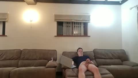 Snapshot of johnathan_stuart33 chatting on 05-25-26, 12:05 johnathan_stuart33 online show from 05-25-26, 12:05