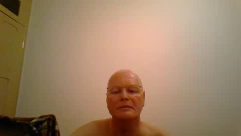 Snapshot of johndesnudado chatting on 04-10-26, 10:36 johndesnudado online show from 04-10-26, 10:36
