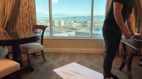 Snapshot of johnfitzzzzz chatting on 02-15-25, 12:26 J online show from 02-15-25, 12:26