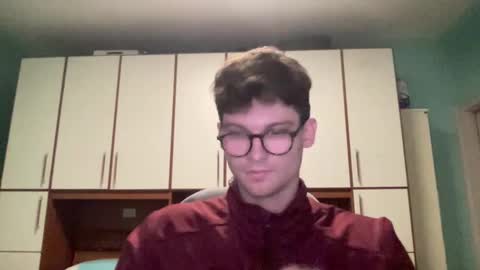 Snapshot of johnny__wood chatting on 01-09-25, 08:11 Johnny online show from 01-09-25, 08:11