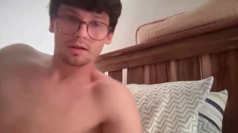 Snapshot of johnny__wood chatting on 10-21-25, 06:03 Johnny online show from 10-21-25, 06:03