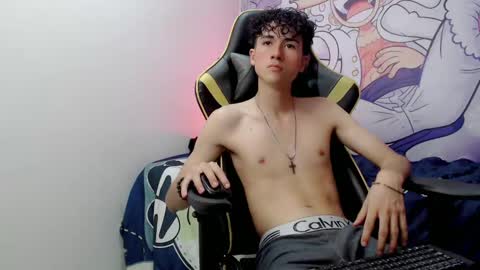 Snapshot of johnny_cagee chatting on 12-19-24, 06:56 johnny_cagee online show from 12-19-24, 06:56