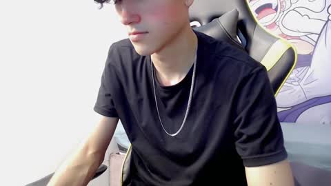 Snapshot of johnny_cagee chatting on 01-29-25, 04:15 johnny_cagee online show from 01-29-25, 04:15