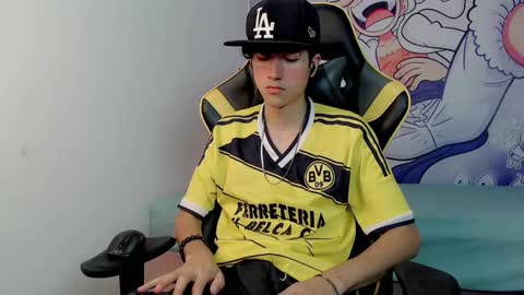 Snapshot of johnny_cagee chatting on 02-08-25, 04:57 johnny_cagee online show from 02-08-25, 04:57
