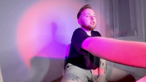 Snapshot of johnny_want chatting on 03-29-26, 08:42 Johnny online show from 03-29-26, 08:42