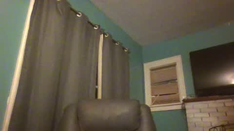 Snapshot of johnnyandjune1125 chatting on 07-05-26, 05:14 johnnyandjune1125 online show from 07-05-26, 05:14