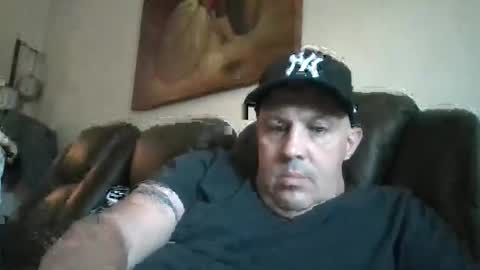 johnnycb7 online show from 12-01-25, 06:35