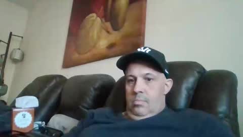 johnnycb7 online show from 04-27-26, 01:20