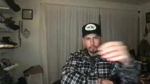 Snapshot of johnnydeep66 chatting on 12-23-24, 09:27 JohnnyDeep66 online show from 12-23-24, 09:27