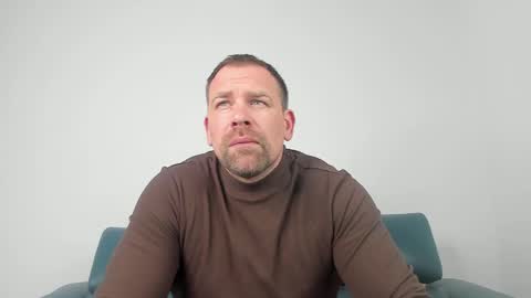 johnnydough82 online show from 03-12-25, 08:19