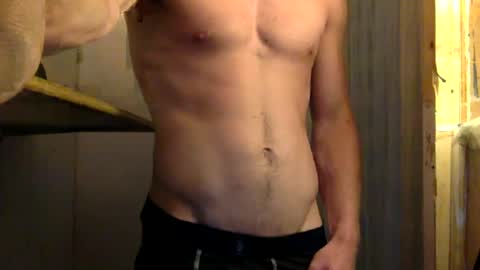 Snapshot of johnnyfraser56 chatting on 06-18-26, 05:51 johnnyfraser56 online show from 06-18-26, 05:51