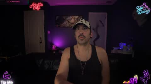 Snapshot of johnnyfromspace chatting on 04-05-26, 08:44 Johnny from Space online show from 04-05-26, 08:44