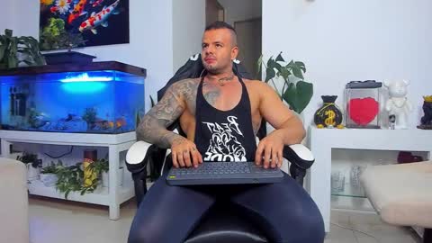 JOHNNY online show from 10-29-25, 12:02