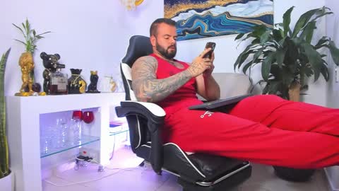 JOHNNY online show from 02-09-26, 12:58