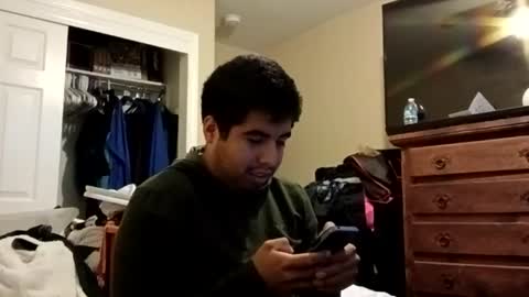 johnnyleos online show from 06-15-26, 01:13