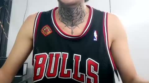 johnsonisaac94  online show from 02-08-25, 01:22