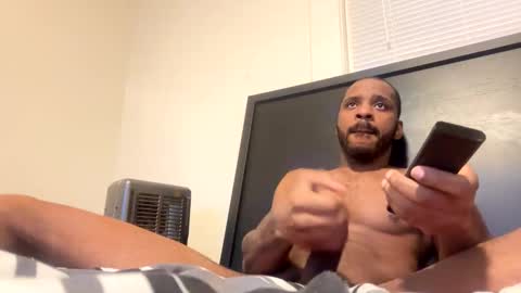 Snapshot of johnsonmack01 chatting on 01-16-25, 11:15 johnsonmack01 online show from 01-16-25, 11:15