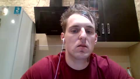 Snapshot of johny_hurdman27 chatting on 12-15-24, 03:42 johny27 online show from 12-15-24, 03:42