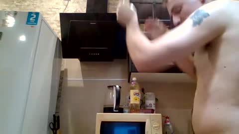 Snapshot of johny_hurdman27 chatting on 02-06-25, 04:58 johny27 online show from 02-06-25, 04:58