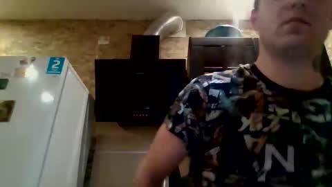 Snapshot of johny_hurdman27 chatting on 10-17-25, 03:03 johny27 online show from 10-17-25, 03:03