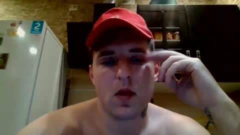Snapshot of johny_hurdman27 chatting on 10-18-25, 05:03 johny27 online show from 10-18-25, 05:03