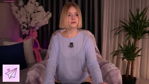 Paula online show from 10-20-25, 12:33