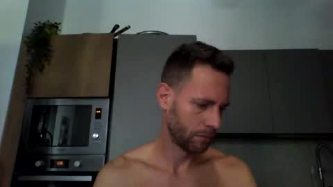 jojo19844 online show from 09-11-25, 08:25