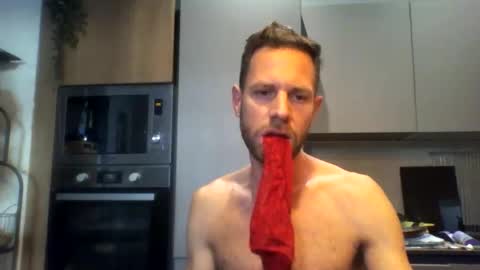 jojo19844 online show from 09-20-25, 03:24