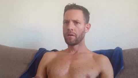 jojo19844 online show from 09-27-25, 09:47