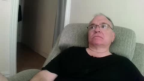 joker5339 online show from 04-24-26, 08:33