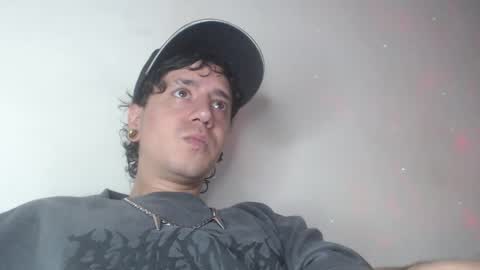 Snapshot of jokeradams69 chatting on 01-15-26, 01:21 Andy online show from 01-15-26, 01:21